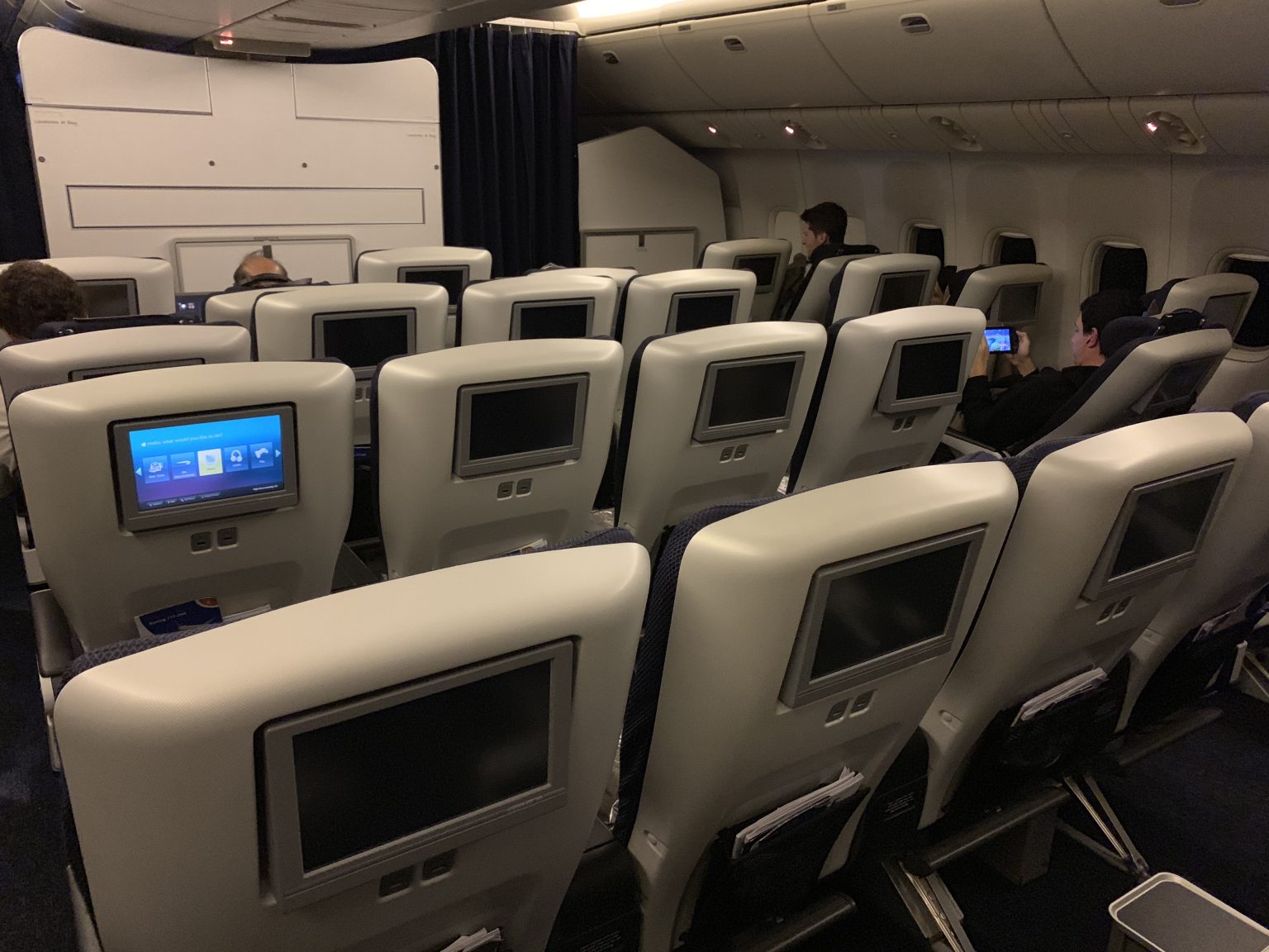 BA Premium Economy- Is it worth it?